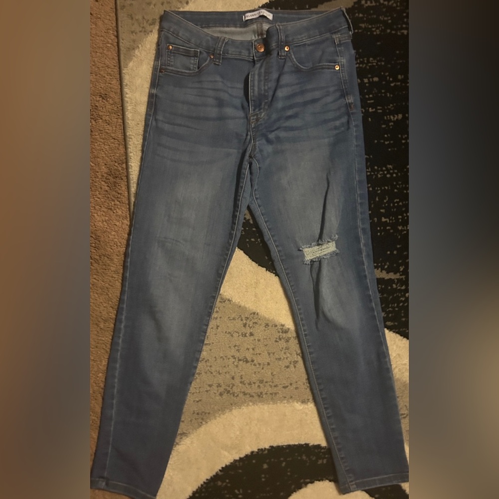 Women’s celebrity pink skinny jeans